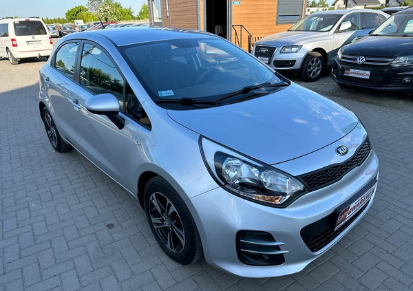 Kia Rio cena 36900 przebieg: 98000, rok produkcji 2017 z Trzebnica małe 667